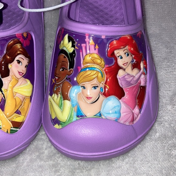 Princess shoes new size (5/6)🩵👑👗💛 - Picture 2 of 4